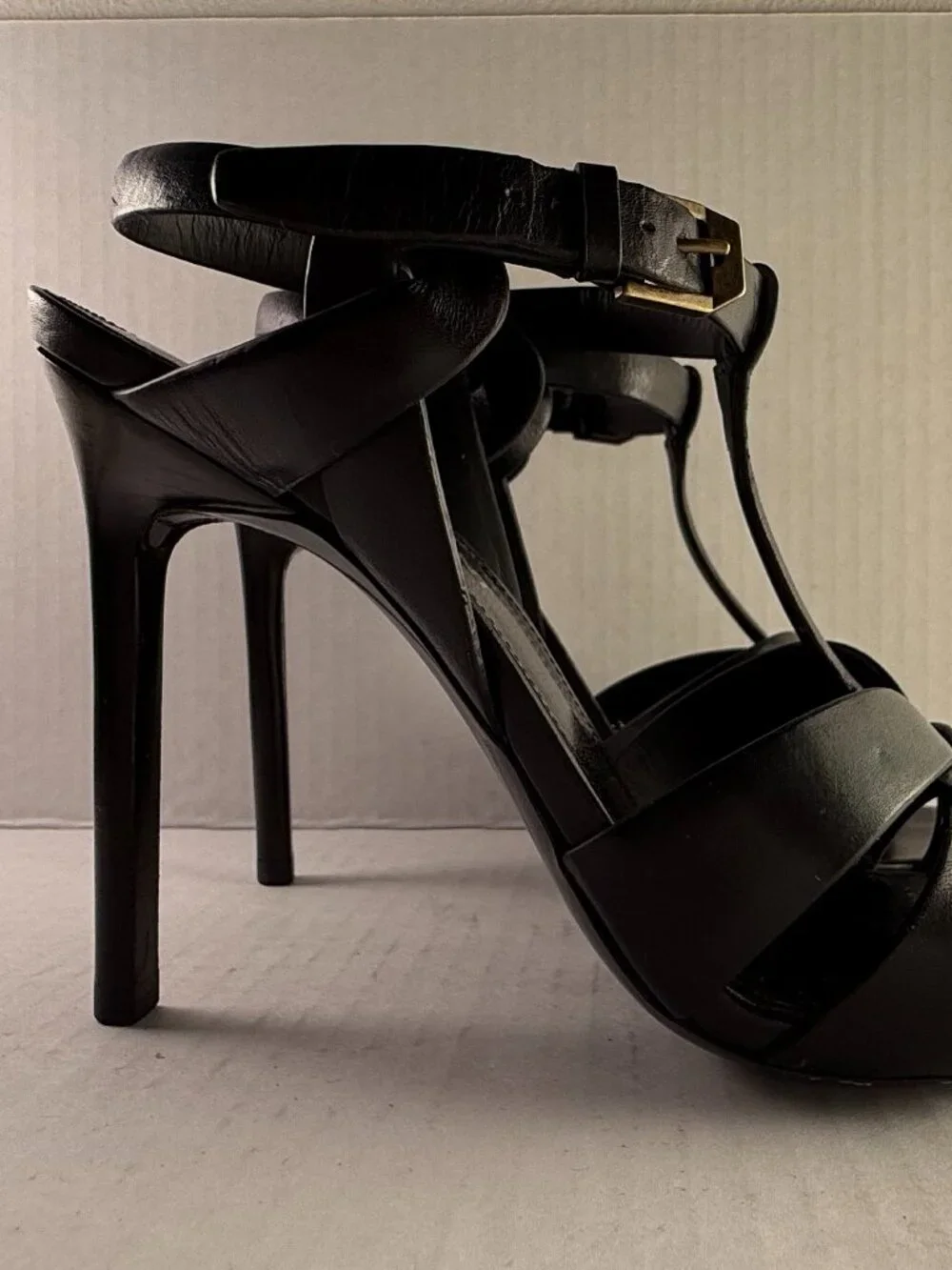 SAINT LAURENT TRIBUTE 105 SANDALS - Picture 2 of 13